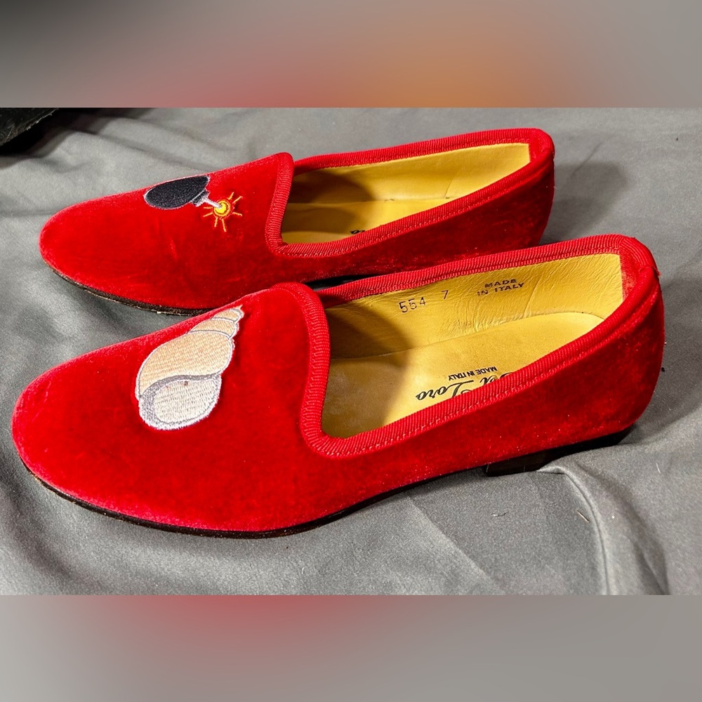 Del Toro Red Velvet “Bomb Shell” Smoking Slippers 7 women’s